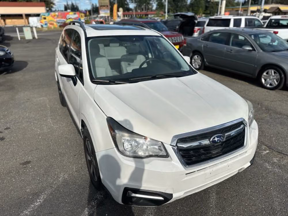 2017 Subaru Forester 2.5i Premium Crossover Image 44