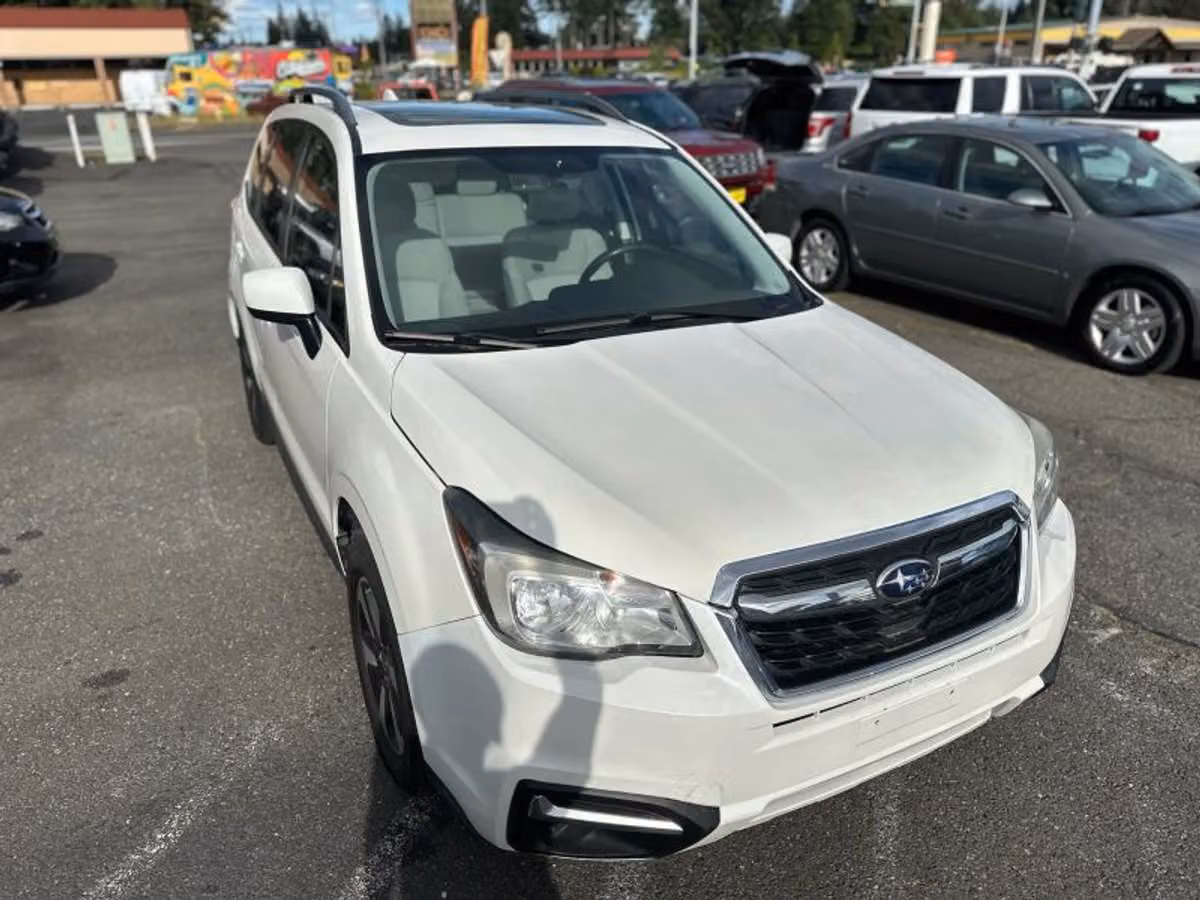 2017 Subaru Forester 2.5i Premium Crossover Image 44