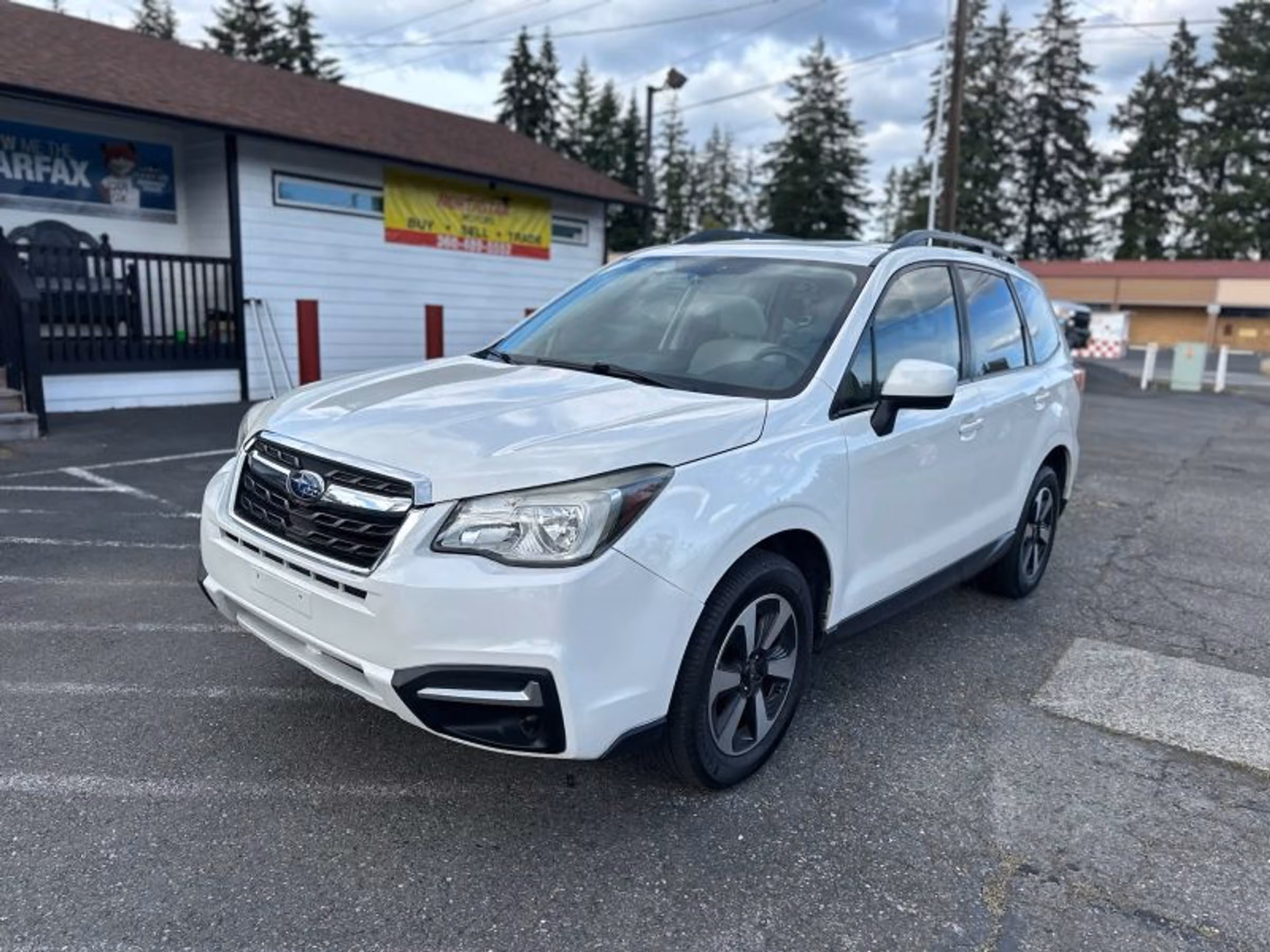 2017 Subaru Forester 2.5i Premium Crossover Image 1