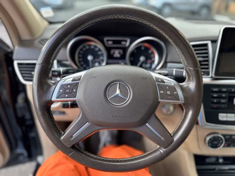 2015 Mercedes-Benz M-Class ML 250 BlueTEC Image 38