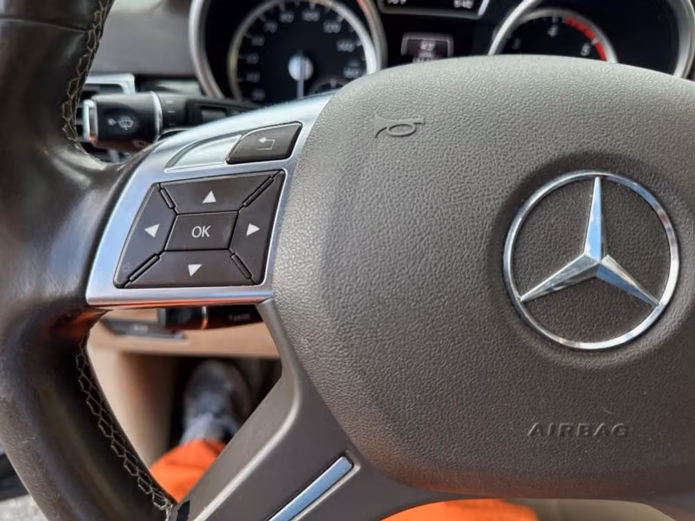 2015 Mercedes-Benz M-Class ML 250 BlueTEC Image 40