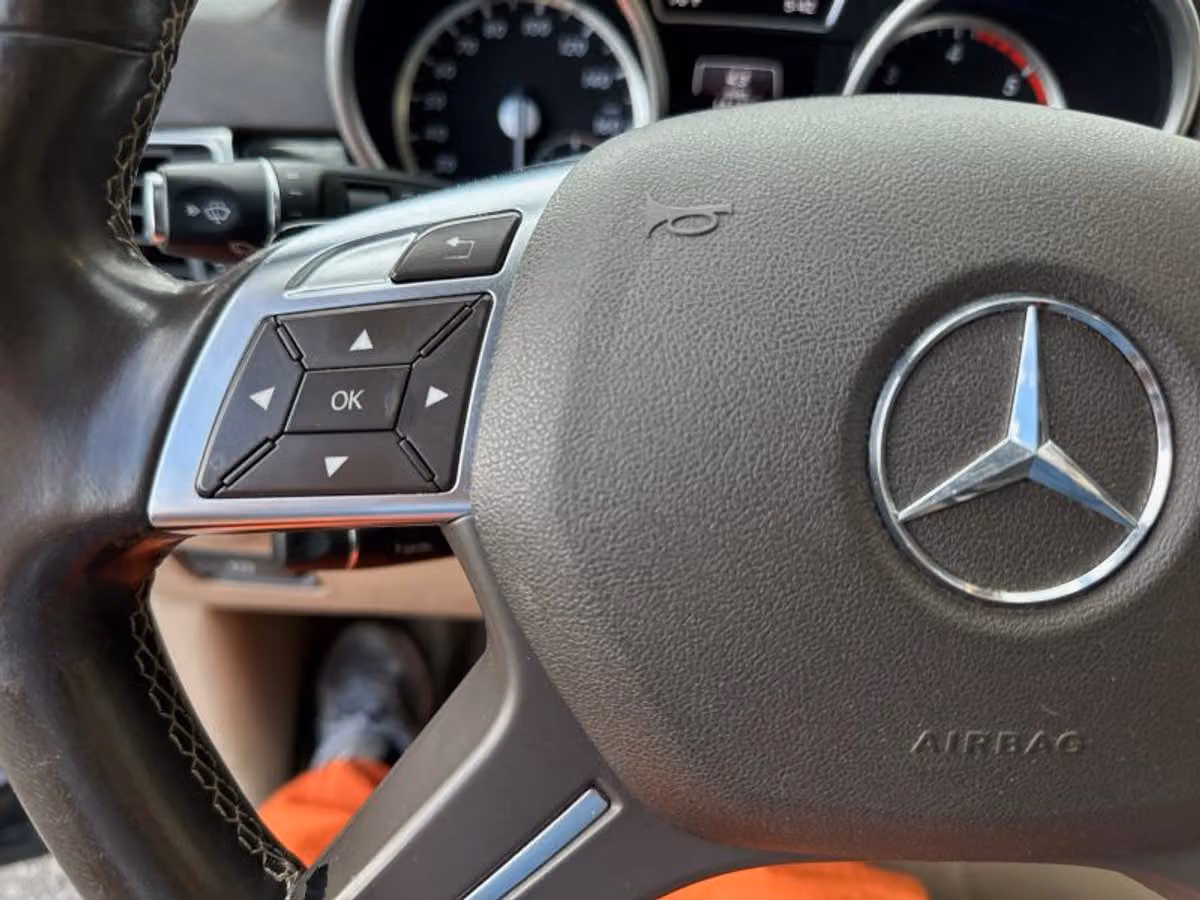 2015 Mercedes-Benz M-Class ML 250 BlueTEC Image 40
