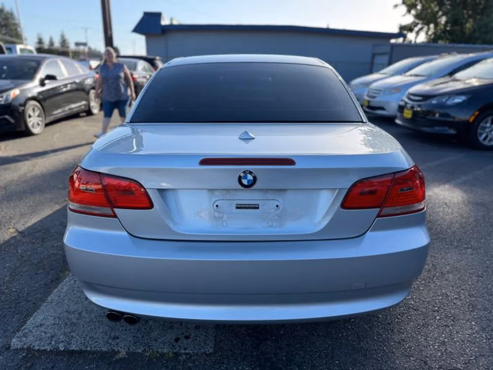 2008 BMW 3 Series 328i Image 7
