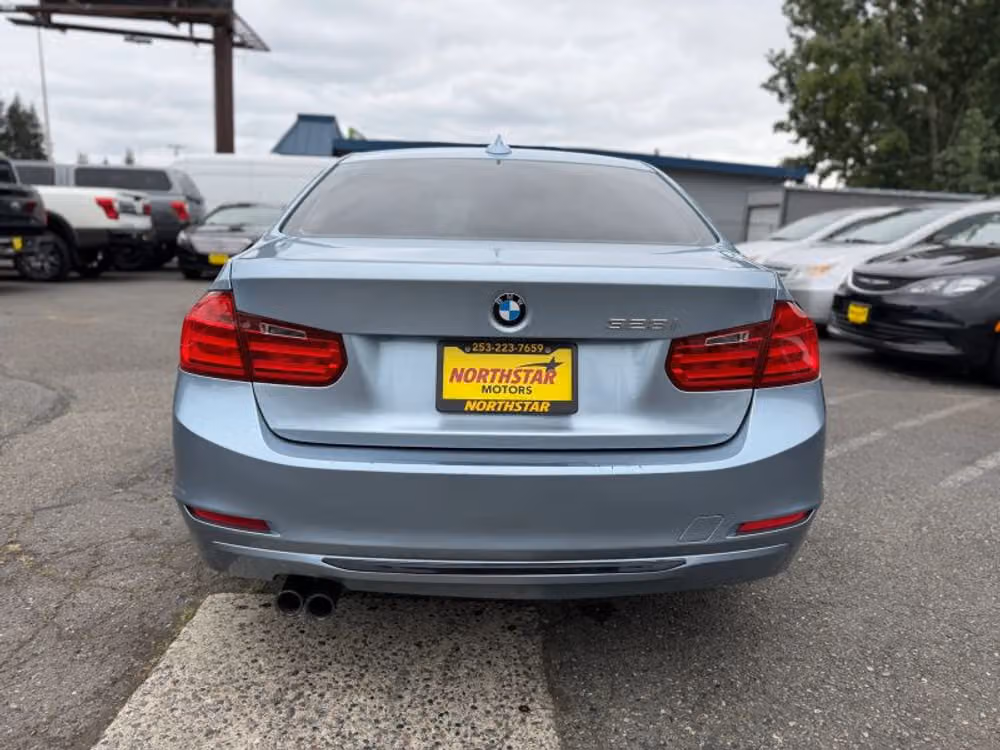 2013 BMW 3 Series 328i Image 5