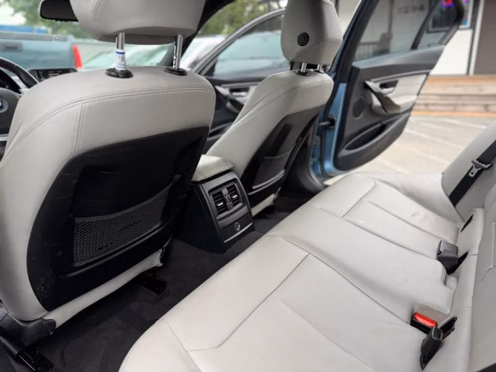 2013 BMW 3 Series 328i Image 25