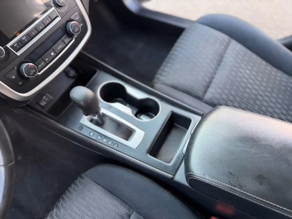 2017 Nissan Altima 2.5 SV Image 29