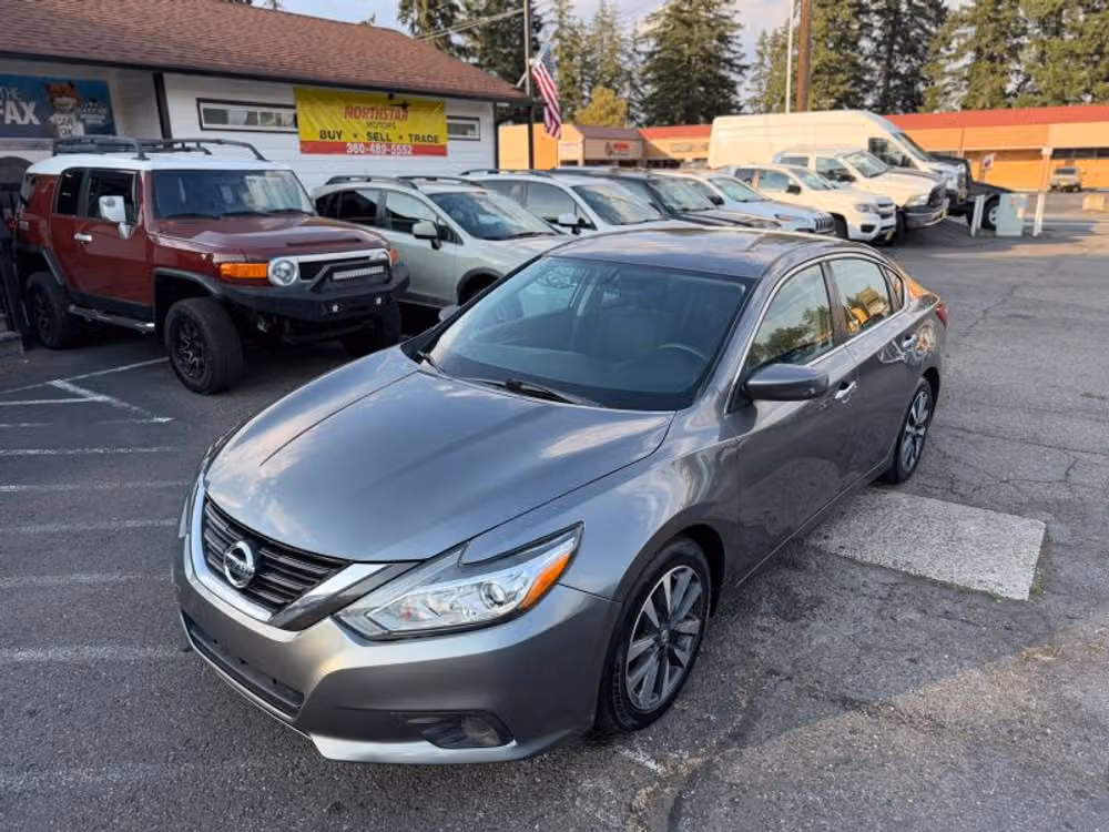 2017 Nissan Altima 2.5 SV Image 37