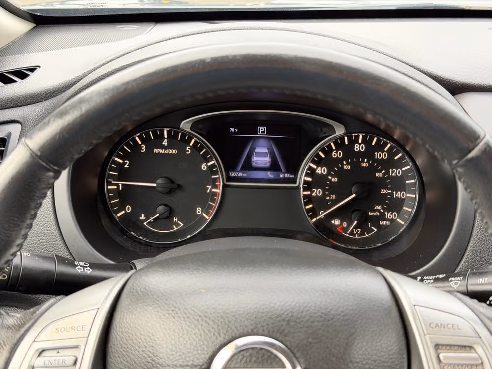 2017 Nissan Altima 2.5 SV Image 38