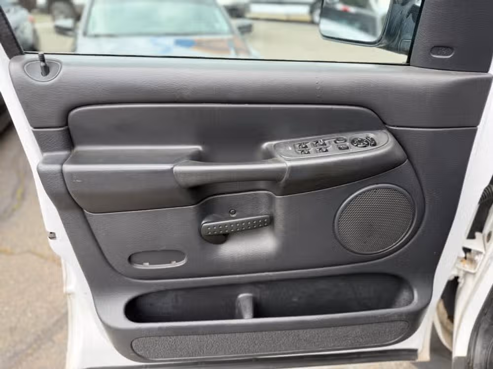 2002 Dodge Ram 1500 Pickup SLT - Photo 26