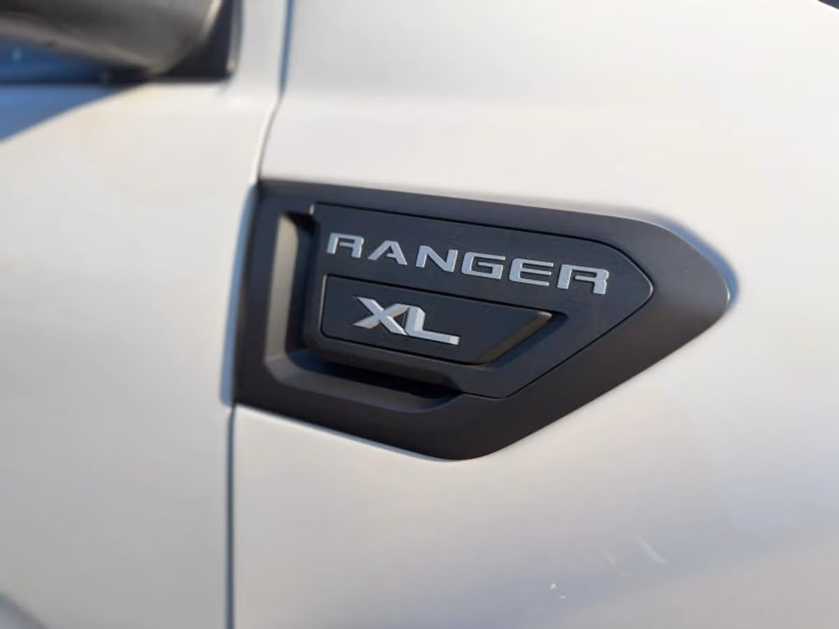 2021 Ford Ranger XL SuperCrew Image 12