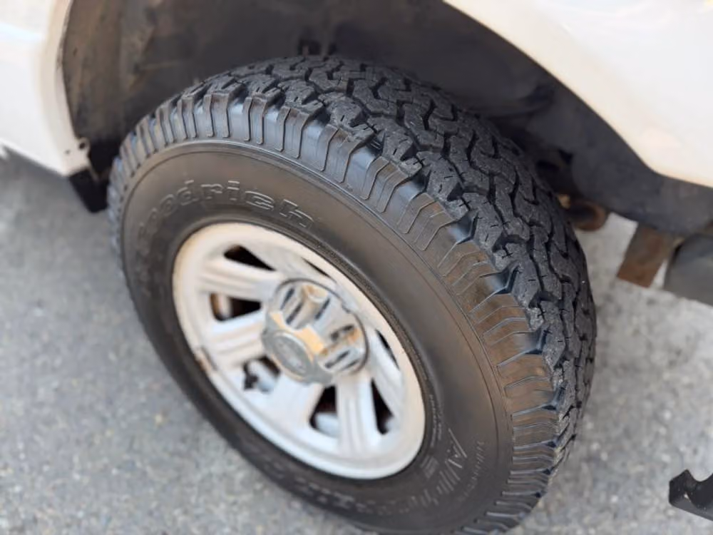 2010 Ford Ranger XL - Photo 9