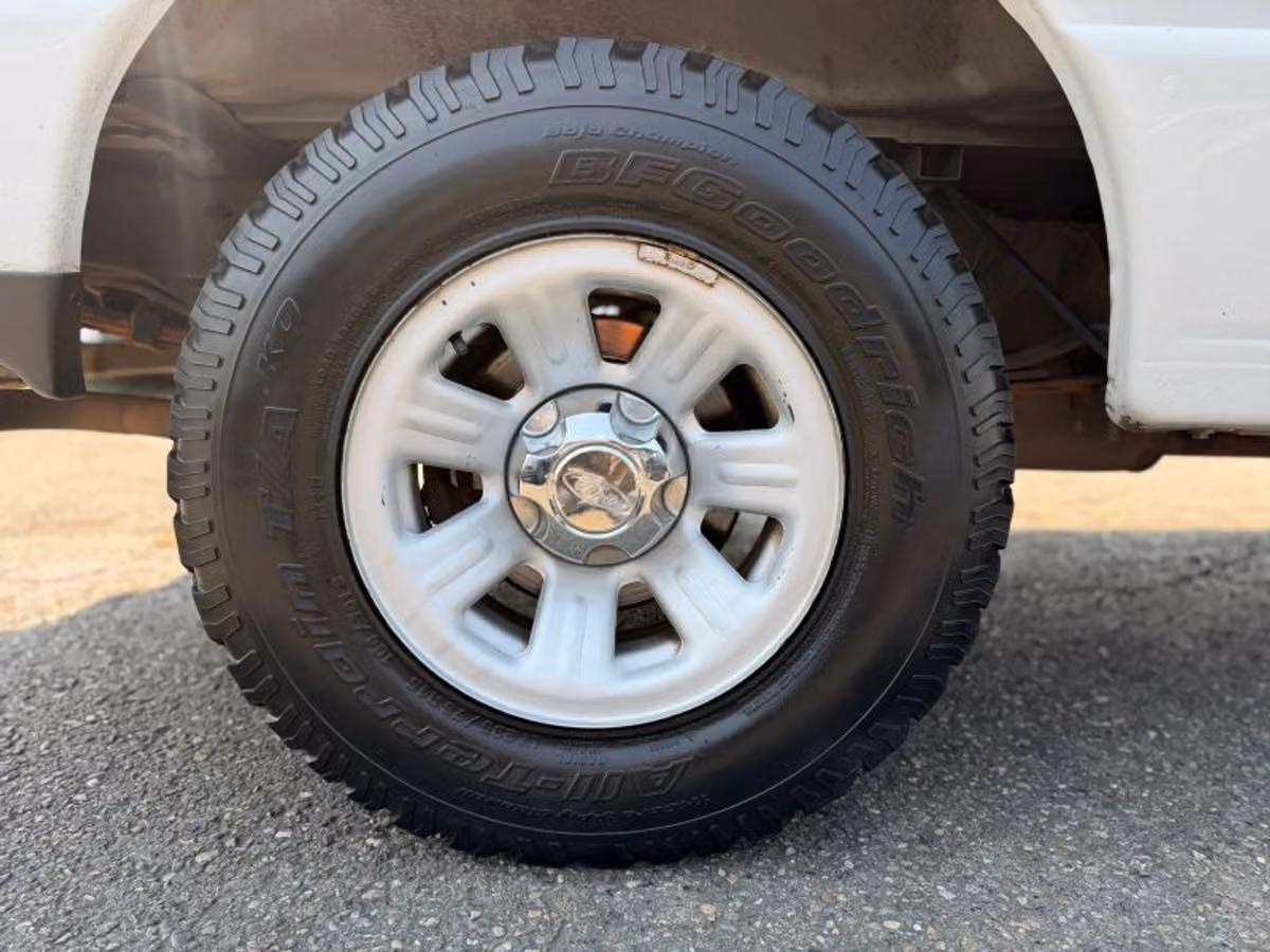 2010 Ford Ranger XL - Photo 46