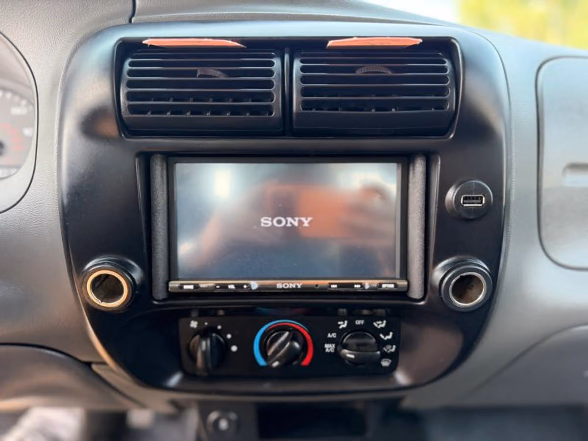 2010 Ford Ranger XL - Photo 53