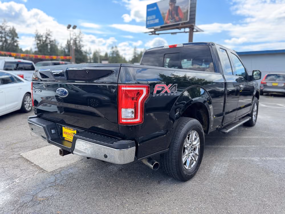 2015 Ford F-150 XLT SuperCab Image 5