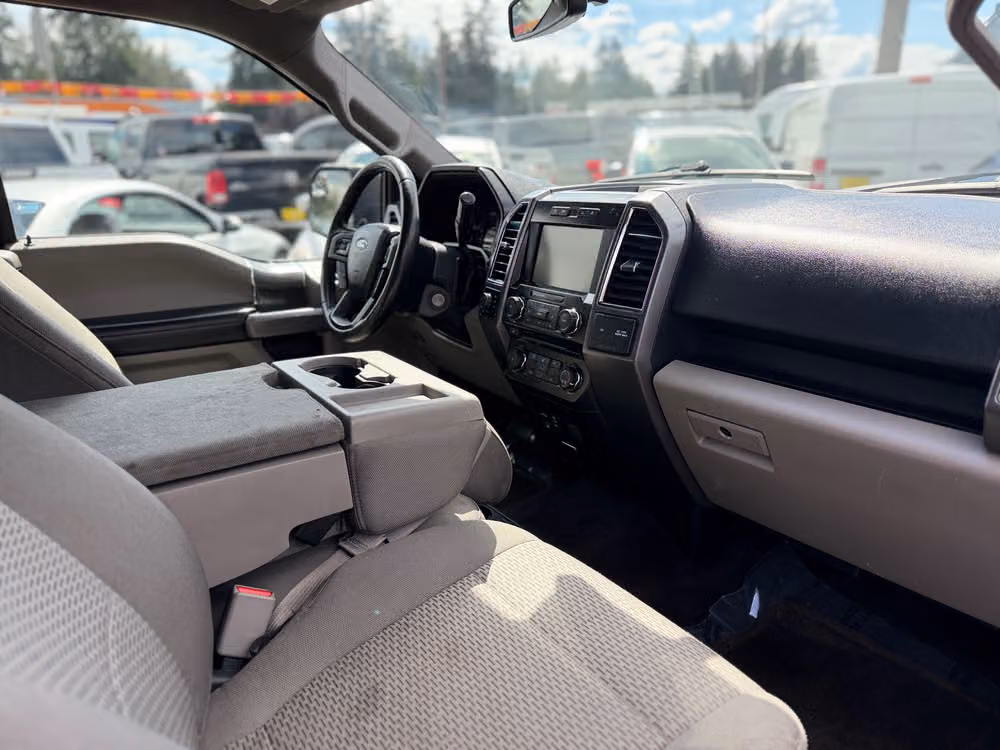 2015 Ford F-150 XLT SuperCab Image 14
