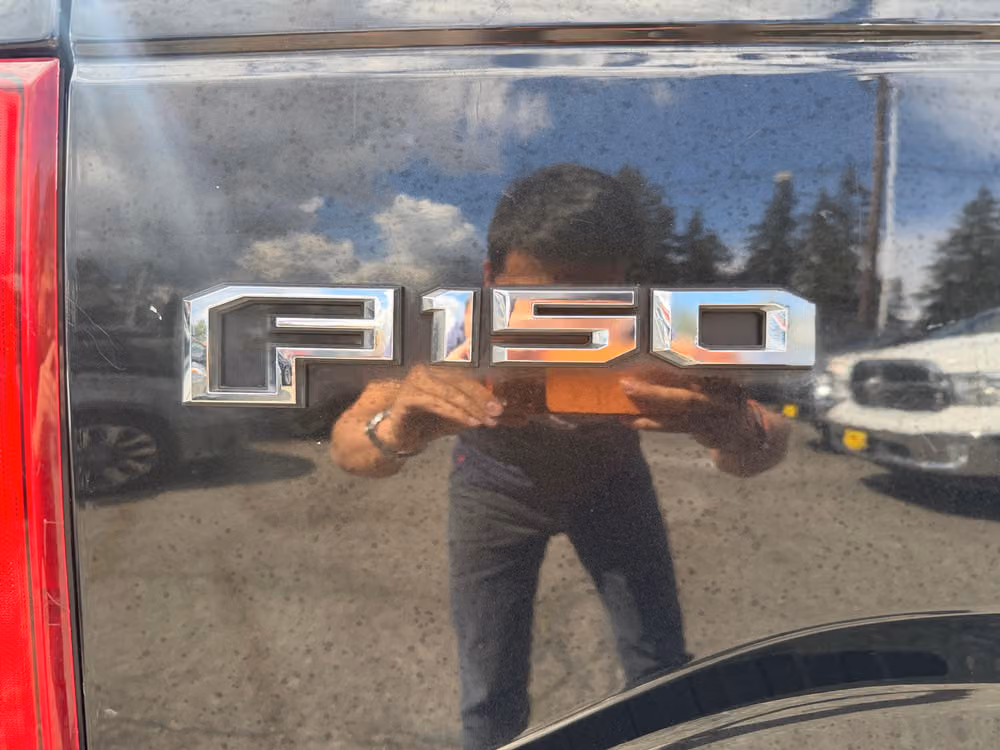 2015 Ford F-150 XLT SuperCab Image 25