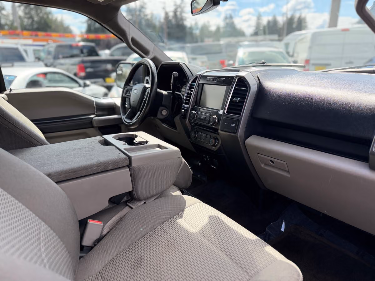 2015 Ford F-150 XLT SuperCab Image 14