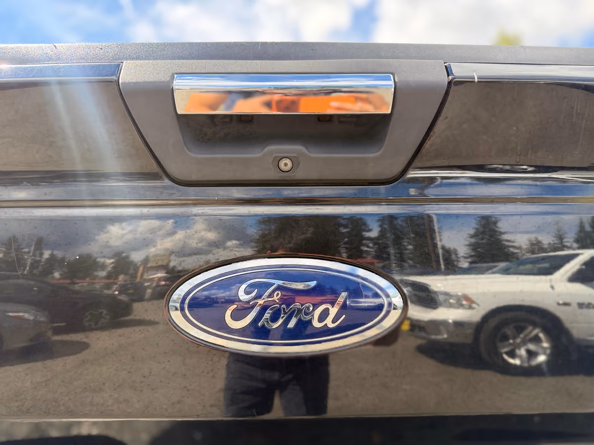2015 Ford F-150 XLT SuperCab Image 24