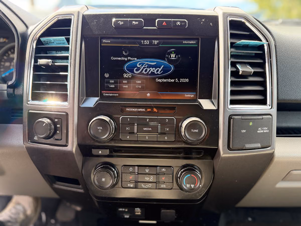2015 Ford F-150 XLT SuperCab Image 36