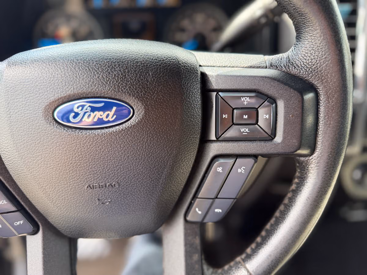 2015 Ford F-150 XLT SuperCab Image 42