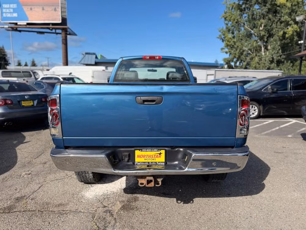 2004 Dodge Ram 3500 ST 8 ft Crew Cab Image 4