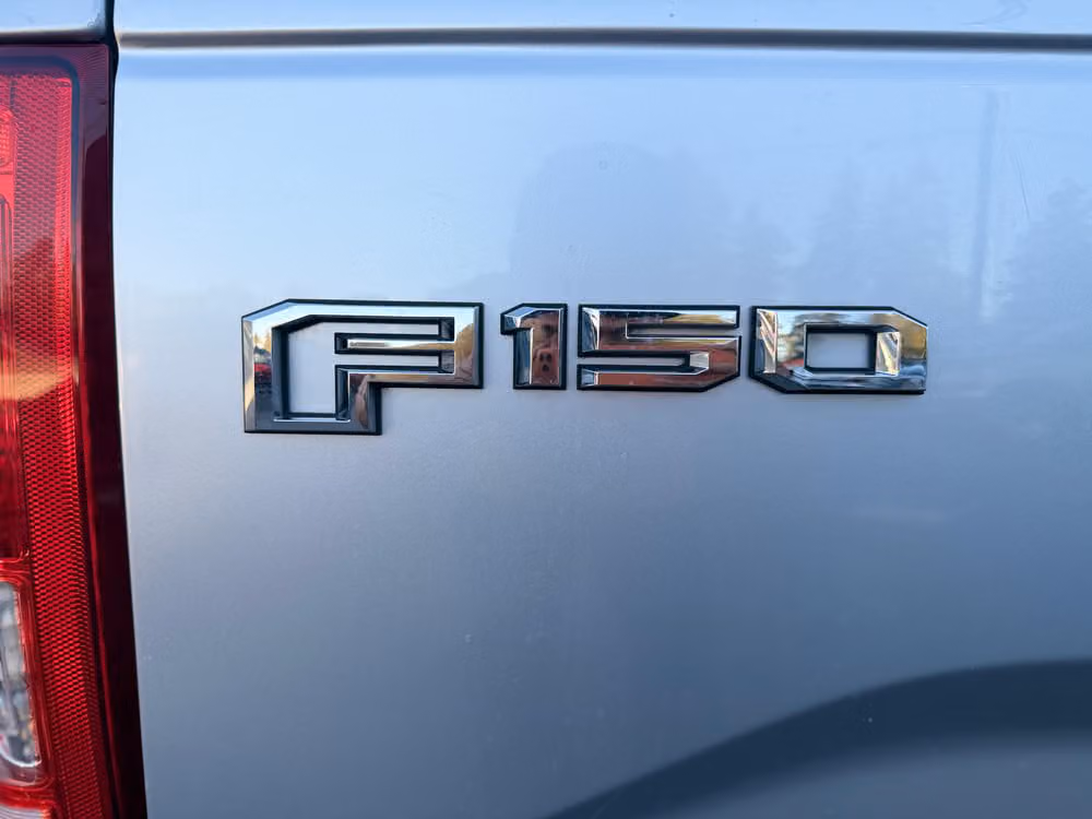 2017 Ford F-150 XLT SuperCrew Image 28