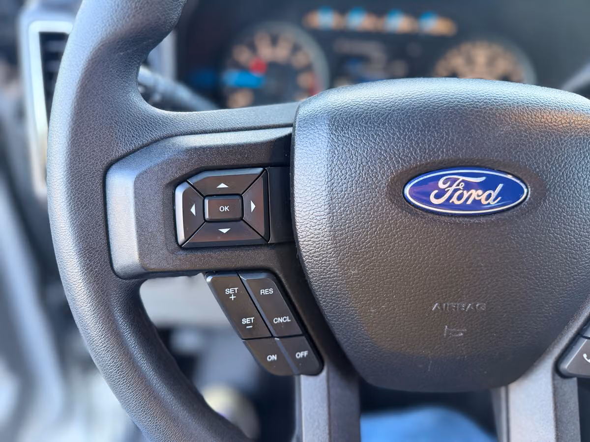 2017 Ford F-150 XLT SuperCrew Image 49