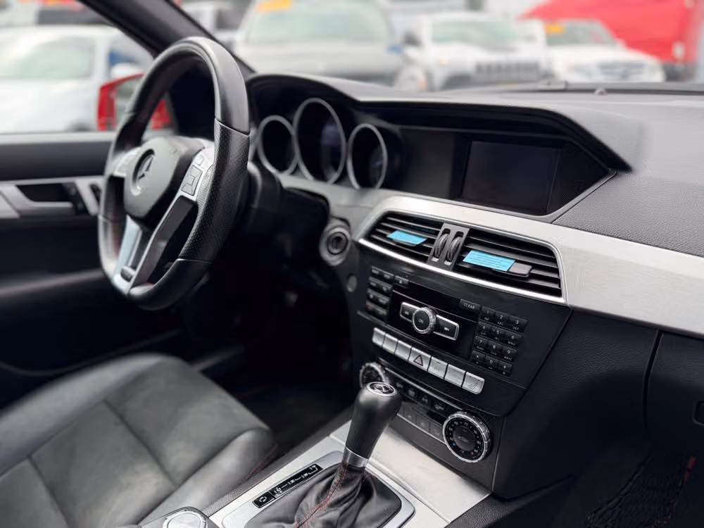 2013 Mercedes-Benz C-Class C 300 4MATIC Image 10