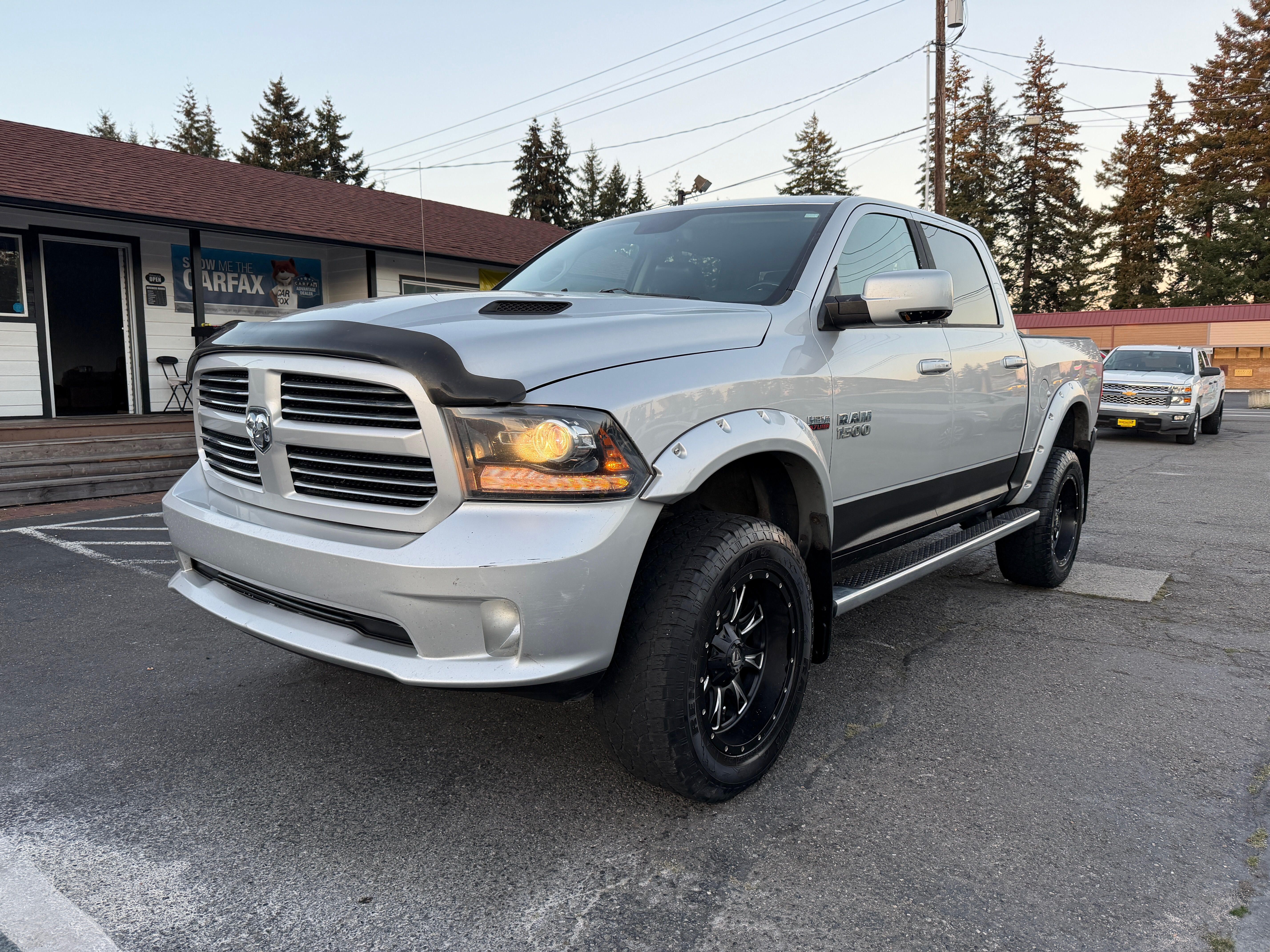 2013 RAM 1500 Pickup Sport
