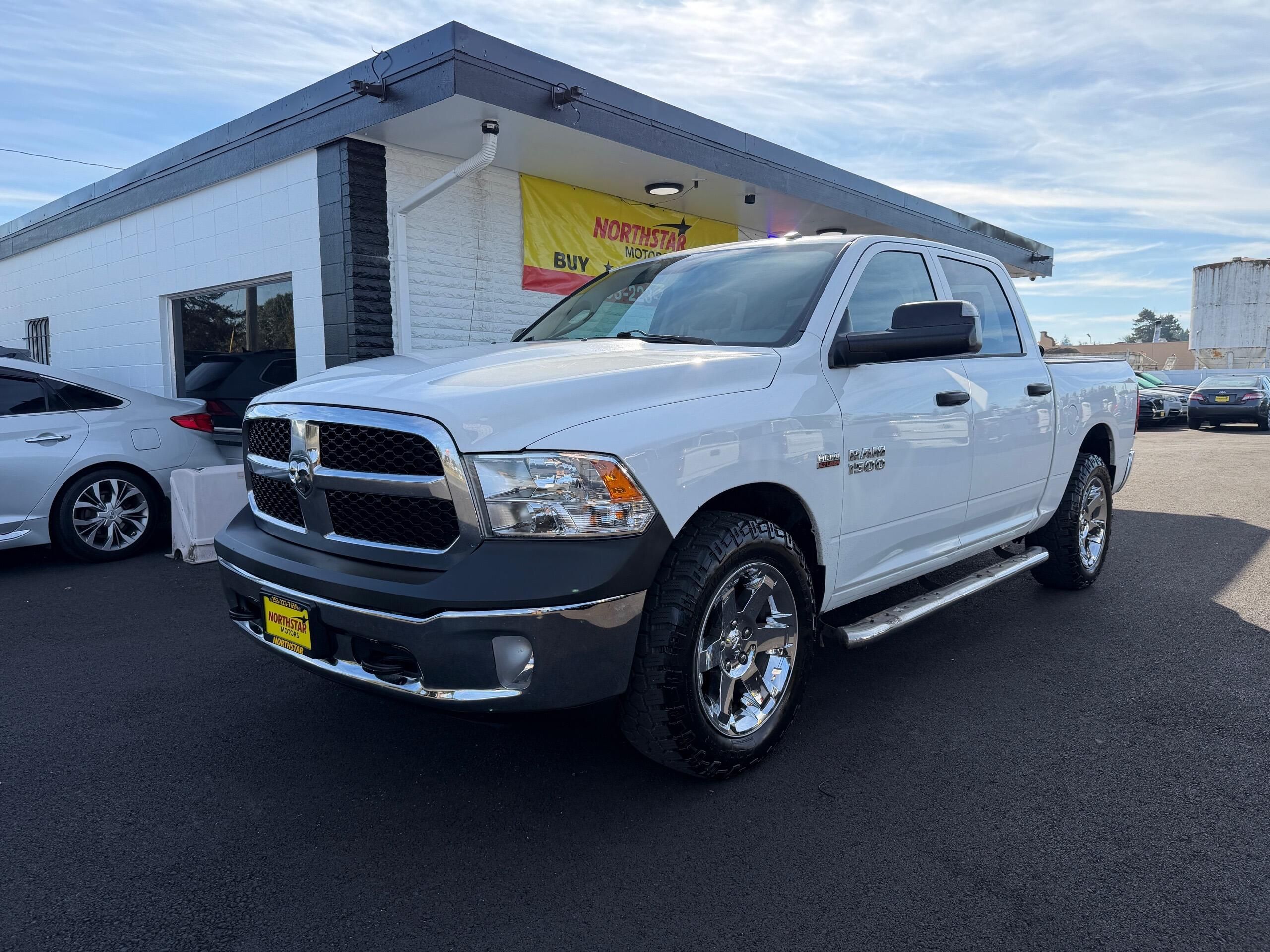 2015 RAM 1500 ST