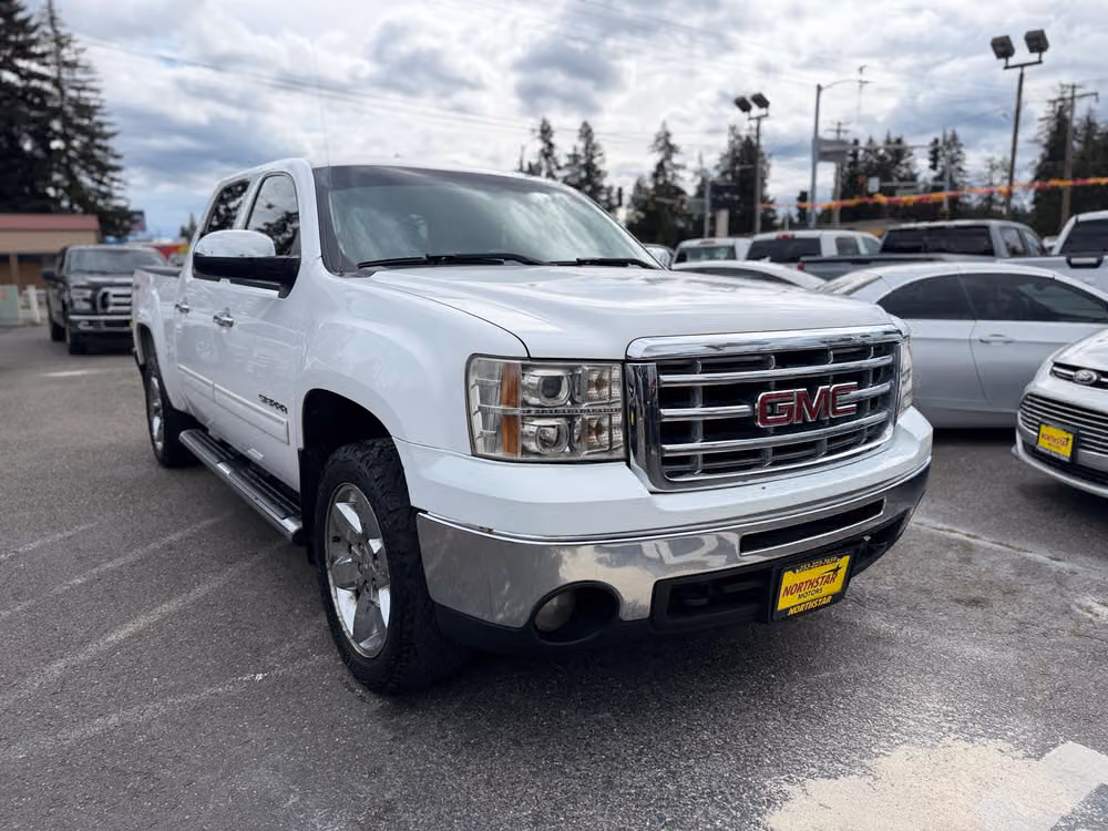 2013 GMC Sierra 1500 SLT Crew Cab Image 8
