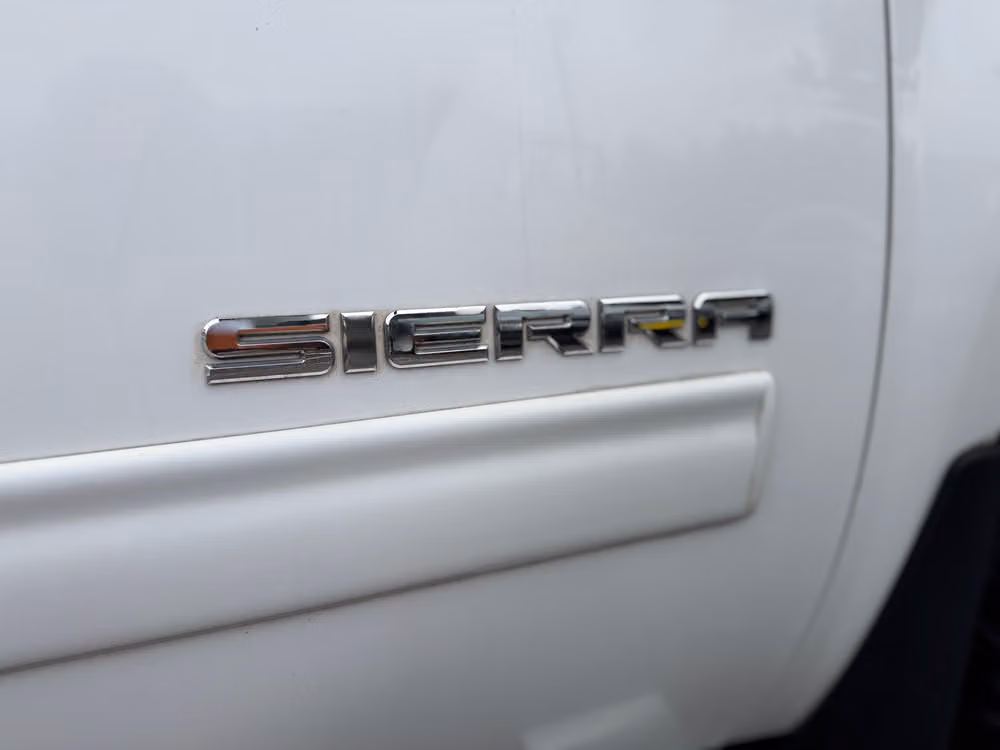 2013 GMC Sierra 1500 SLT Crew Cab Image 13