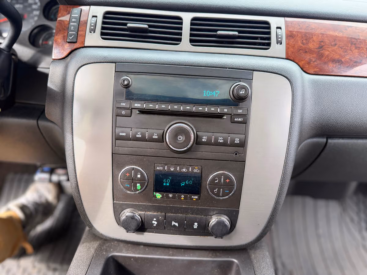 2013 GMC Sierra 1500 SLT Crew Cab Image 41