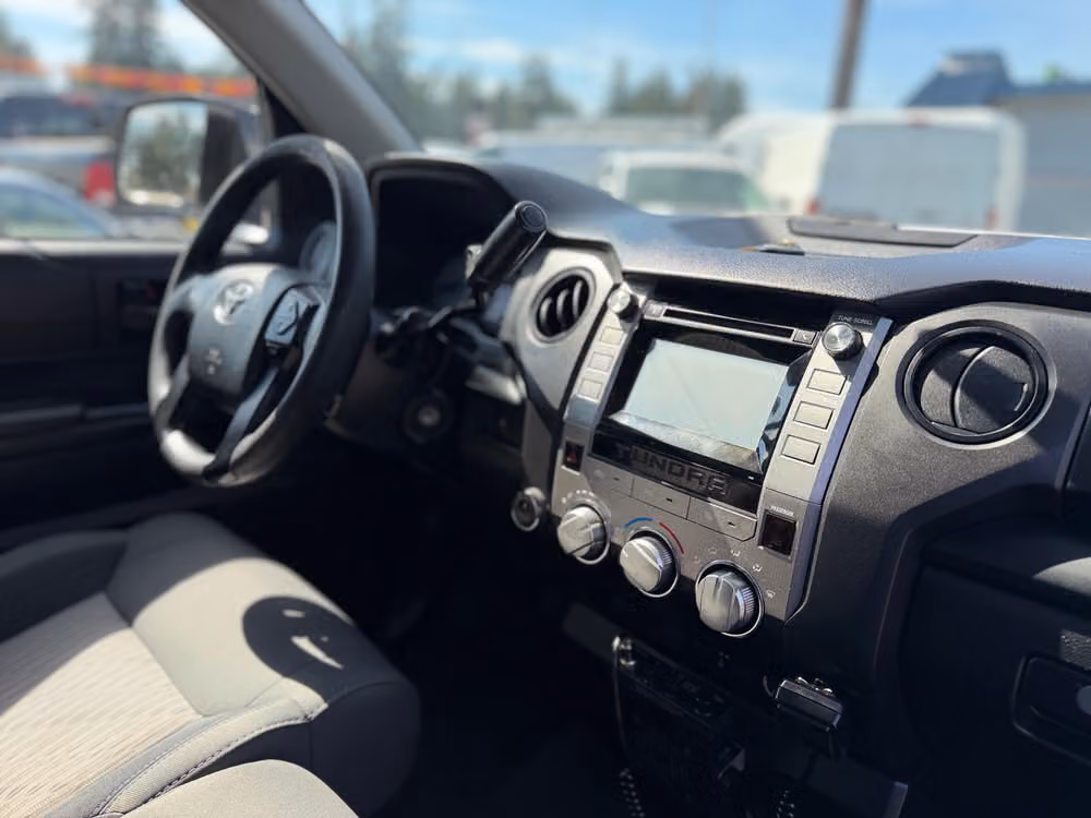 2014 Toyota Tundra SR Double Cab Image 11