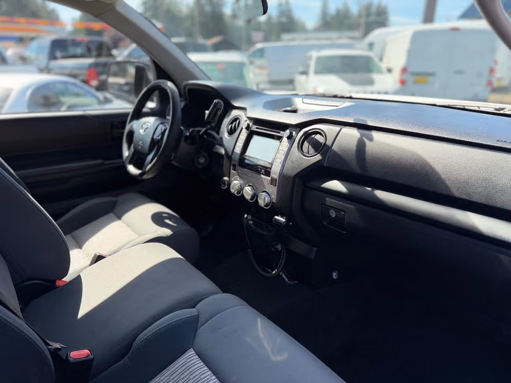 2014 Toyota Tundra SR Double Cab Image 12