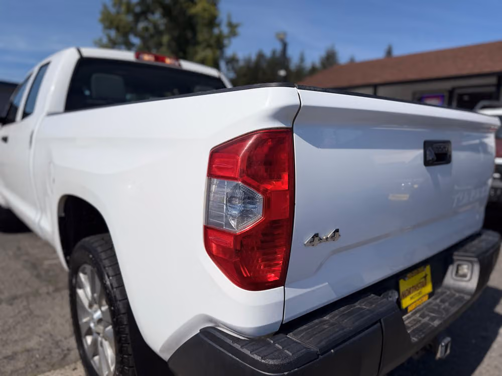 2014 Toyota Tundra SR Double Cab Image 25
