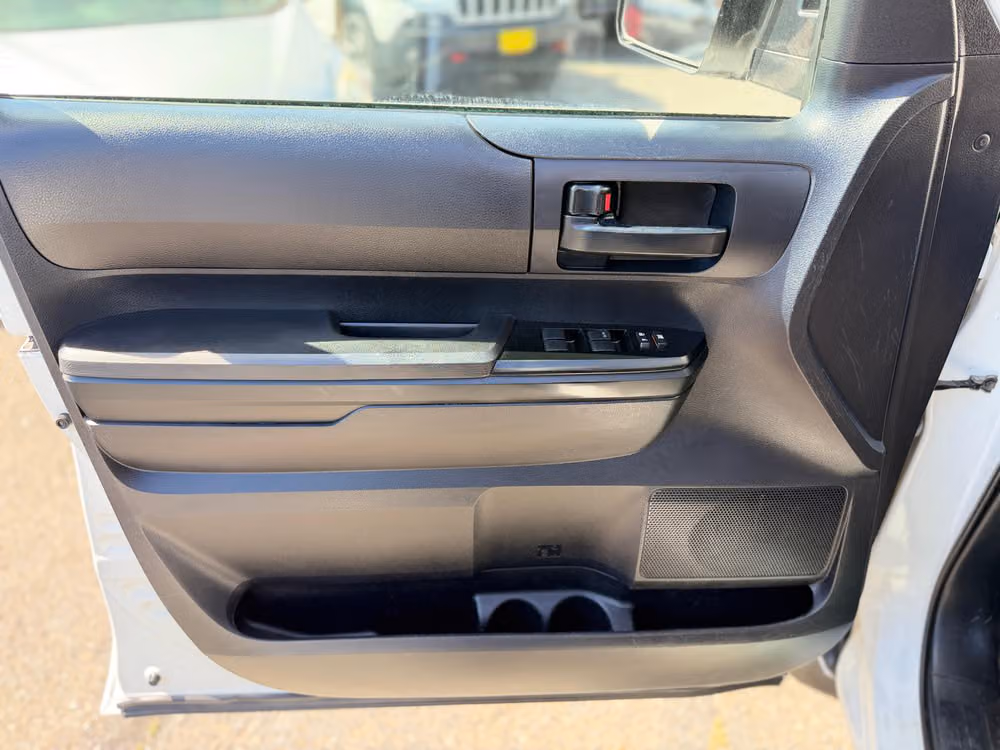 2014 Toyota Tundra SR Double Cab Image 28