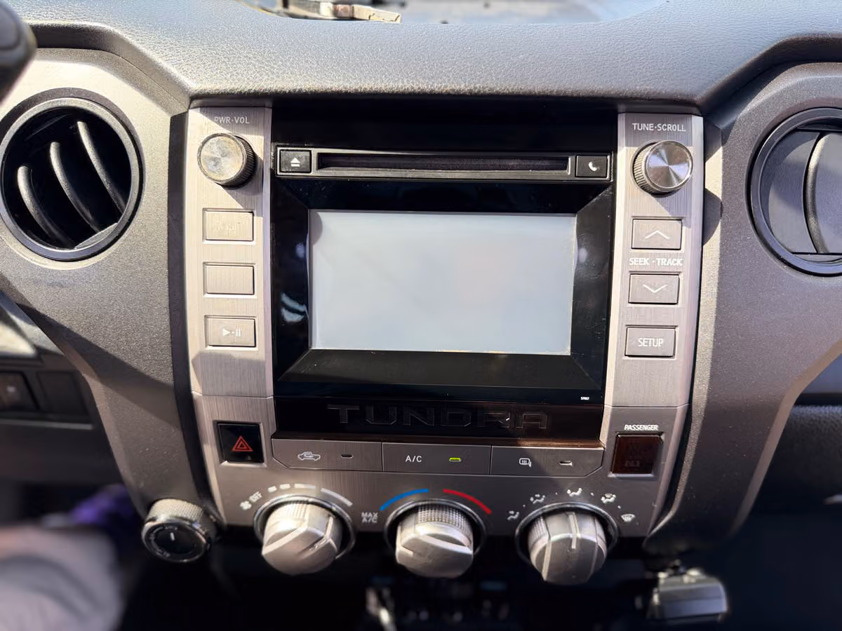2014 Toyota Tundra SR Double Cab Image 37