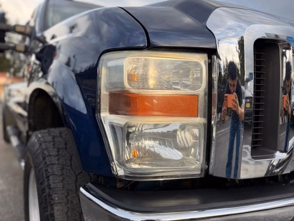 2008 Ford F-350 Super Duty Lariat Crew Cab Image 10