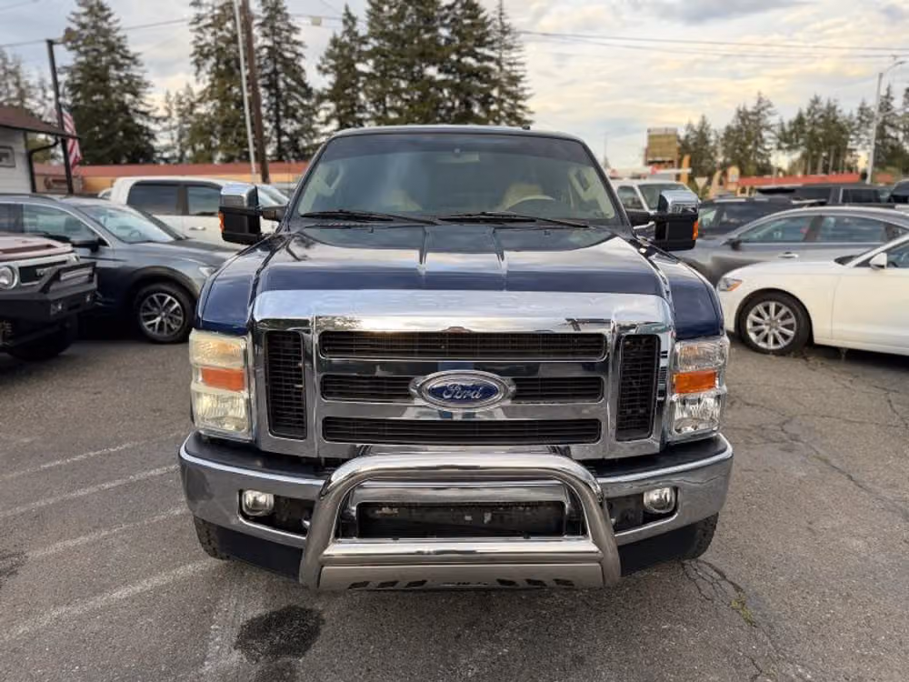 2008 Ford F-350 Super Duty Lariat Crew Cab Image 9