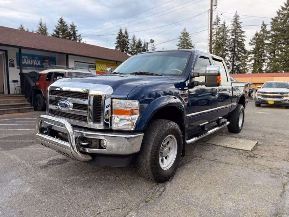 2008 Ford F-350 Super Duty Lariat Crew Cab Image 1