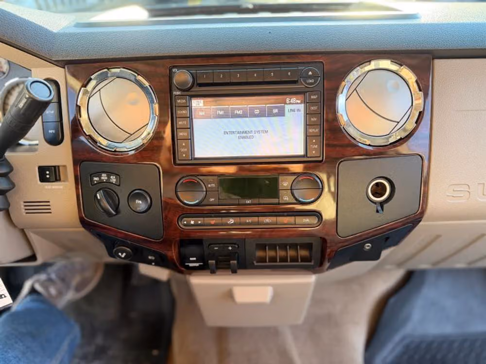2008 Ford F-350 Super Duty Lariat Crew Cab Image 50