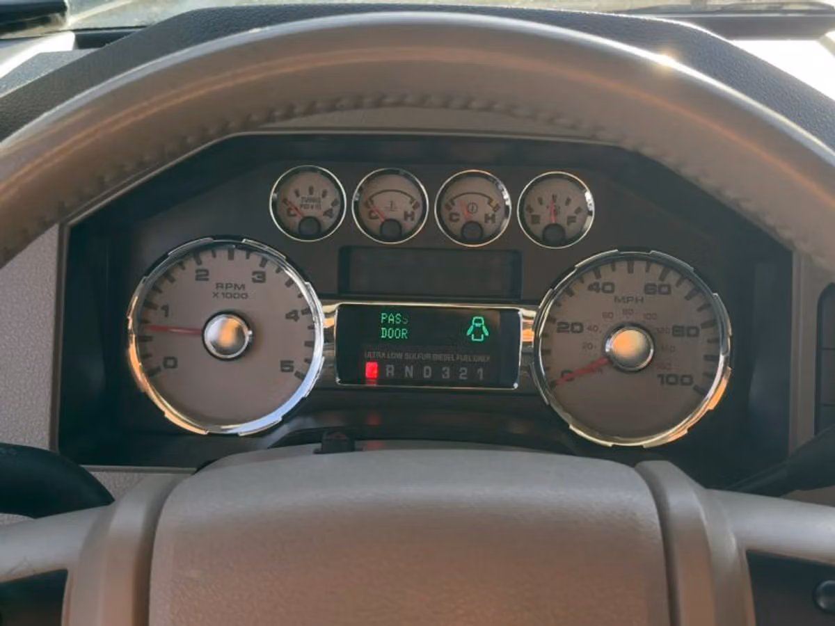 2008 Ford F-350 Super Duty Lariat Crew Cab Image 59