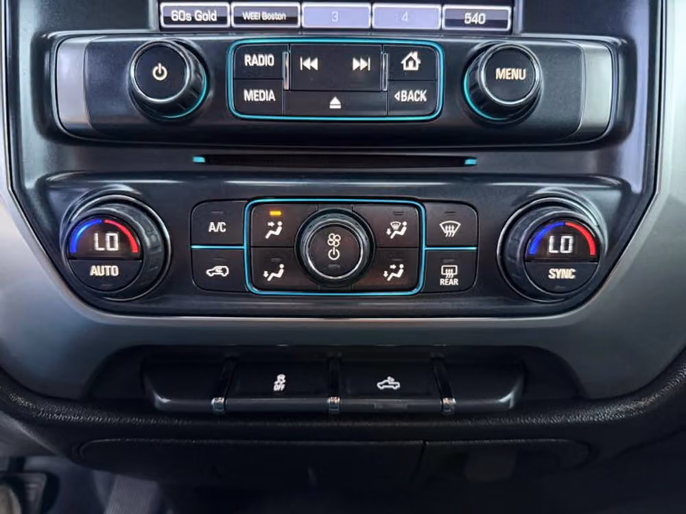 2016 Chevrolet Silverado 1500 LT Double Cab Image 38