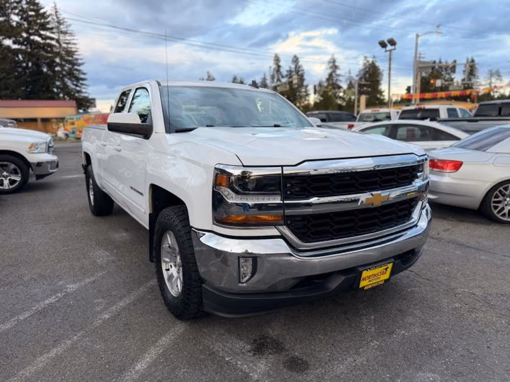 2016 Chevrolet Silverado 1500 LT Double Cab Image 7