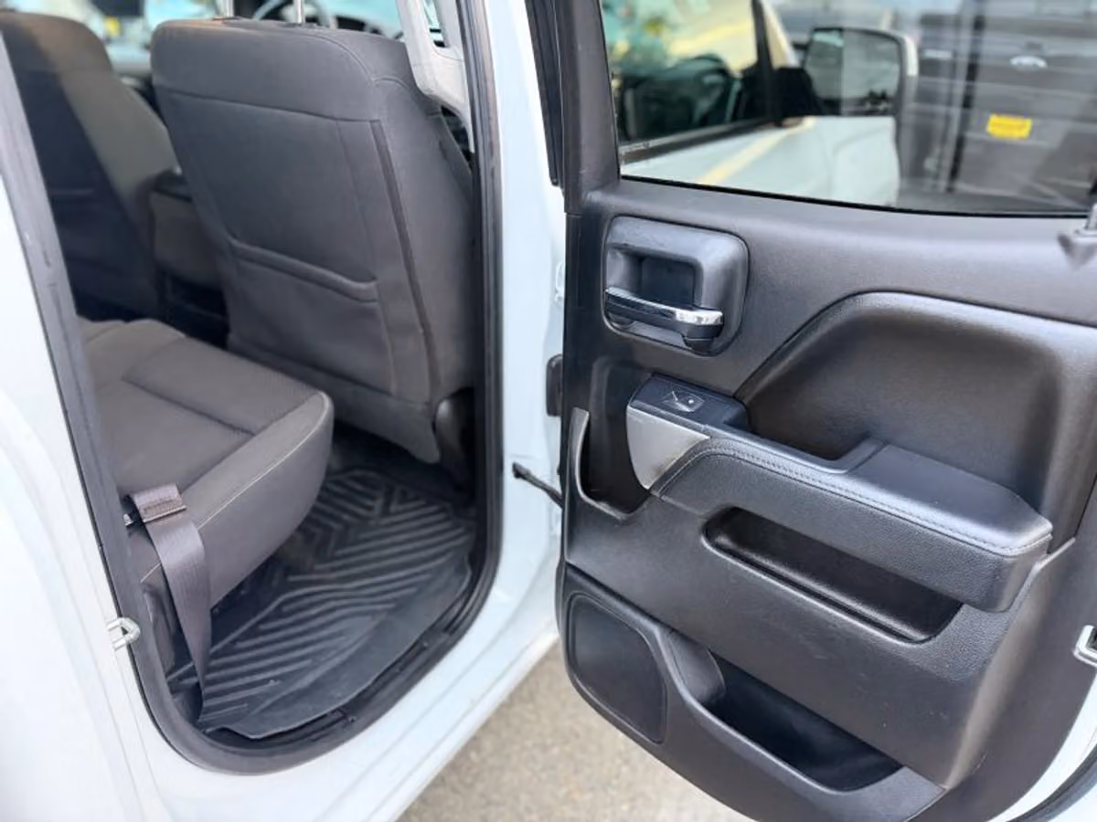 2016 Chevrolet Silverado 1500 LT Double Cab Image 20