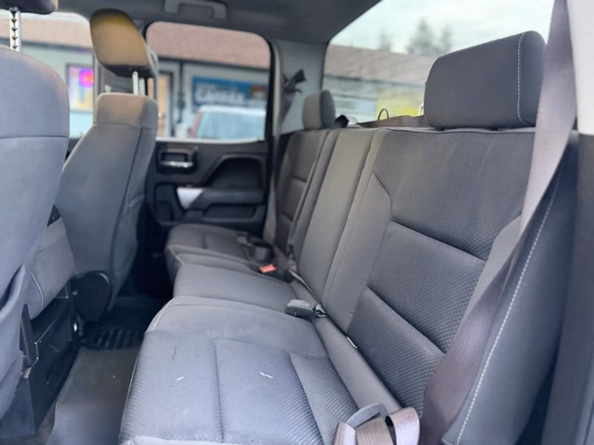 2016 Chevrolet Silverado 1500 LT Double Cab Image 28