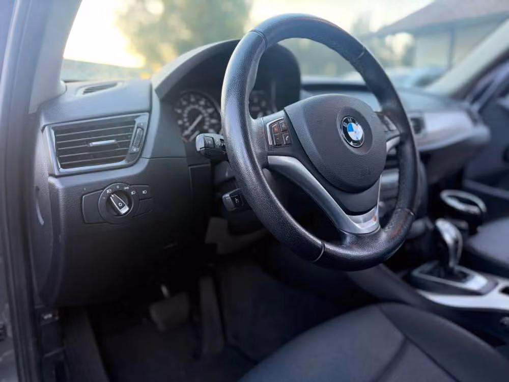 2015 BMW X1 xDrive28i Image 32
