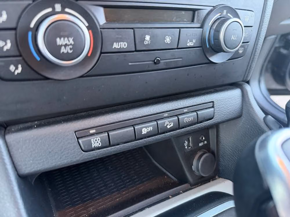2015 BMW X1 xDrive28i Image 35