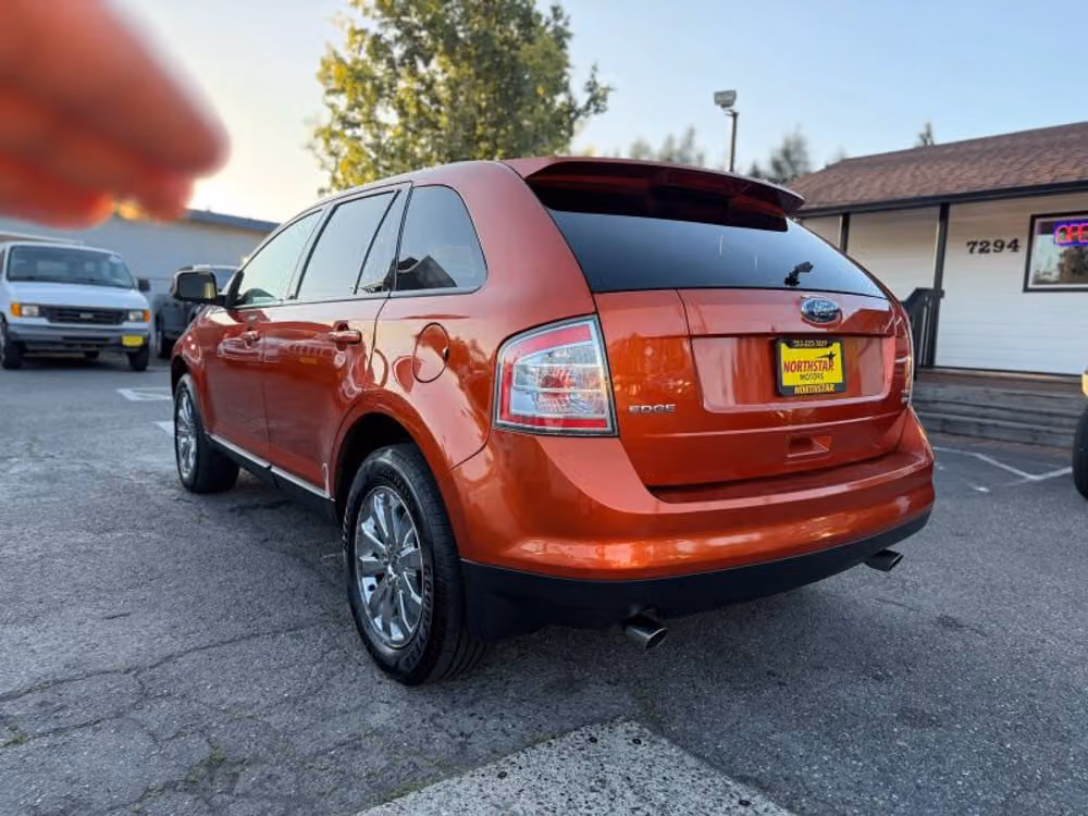 2008 Ford Edge SEL Lower Image 1